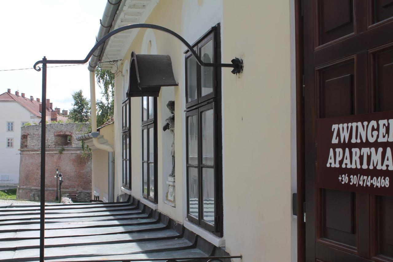 Zwinger Apartman 쇼프론 외부 사진